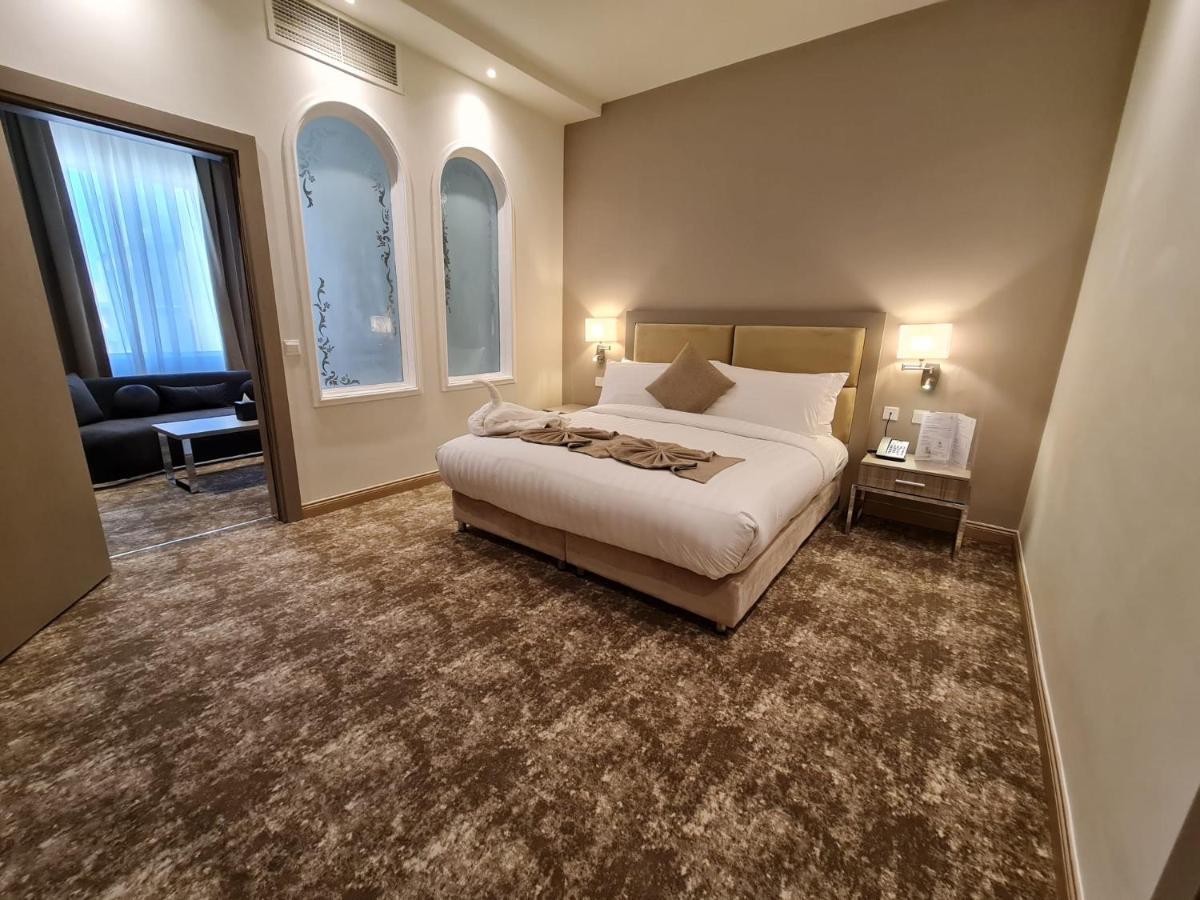 Gloria Hotel & Suites Dauhá Exteriér fotografie