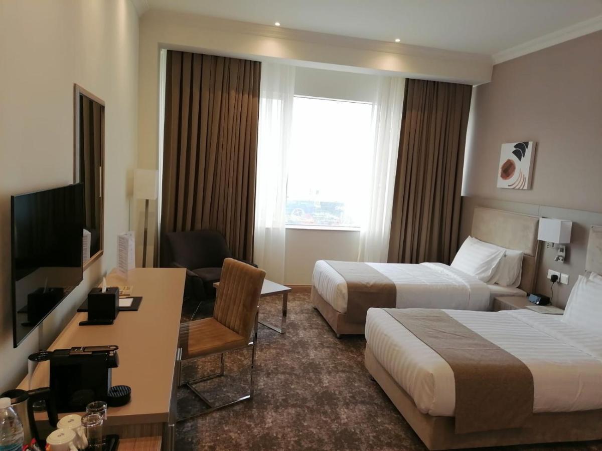 Gloria Hotel & Suites Dauhá Exteriér fotografie
